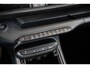 Jeep Avenger 1.2 e-Hybrid Longitude | Navigatie | Parkeersensoren | Adaptive Cruise | Lichtmetalen velgen | LED | Digitaal display |