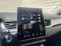 Renault Captur 1.3 TCe 140 Intens | Navigatie | Achteruitrijcamera | Apple CarPlay / Android Auto | Stoel + stuurverwarming | El. verstelbare stoel |