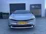 Toyota Prius 2.0 Plug-in Hybrid 220 Executive All seasonbanden