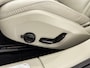 Volvo V90 T8 Recharge Ultra Dark | 20" | Luchtvering | Geventileerd Nappa | Stoelmassage | Bowers & Wilkins | Trekhaak | 360 Camera | Gelamineerd & Getint Glas | Head-Up | Panoramadak | Lederen interieurdelen