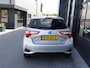 Toyota Yaris 1.5 Hybrid Dynamic Y20 / 15.968 km
