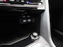 Volkswagen T-Roc 1.5 TSI Life Business 150 PK| Origineel Nederlands | 1e Eigenaar | Navigatie | Dodehoekdetectie | Achteruitrijcamera | Stoelverwarming | Climatronic | Digitale Cockpit Pro
