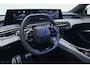 Peugeot E-3008 GT Long Range 230 97 kWh | DEMO | 8 jaar garantie | Panoramisch schuifdak | Stoelverwarming voor en achter | Alcantara bekleding | Navigatie | Camera