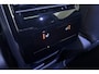 Peugeot E-3008 GT Long Range 230 97 kWh | DEMO | 8 jaar garantie | Panoramisch schuifdak | Stoelverwarming voor en achter | Alcantara bekleding | Navigatie | Camera