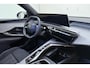 Peugeot E-3008 GT Long Range 230 97 kWh | DEMO | 8 jaar garantie | Panoramisch schuifdak | Stoelverwarming voor en achter | Alcantara bekleding | Navigatie | Camera