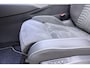 Peugeot E-3008 GT Long Range 230 97 kWh | DEMO | 8 jaar garantie | Panoramisch schuifdak | Stoelverwarming voor en achter | Alcantara bekleding | Navigatie | Camera