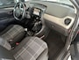 Peugeot 108 1.0 e-VTi Allure Airco - Achteruitrijcamera - Bluetooth - Led verlichting - Elektrische ramen - Licht metalen velgen 15 inch - Mistlampen voor - Stuur multifunctioneel - Start/ stop systeem - Centrale vergrendeling met afstandsbediening