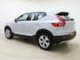 Volvo XC40 T2 130PK Business Pro | Stoel/stuurverwarming + stoelverwarming achter | Achteruitrijcamera | Parkeersensoren voor | Climate control | Applecarplay/ android auto |