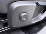Volvo XC40 T2 130PK Business Pro | Stoel/stuurverwarming + stoelverwarming achter | Achteruitrijcamera | Parkeersensoren voor | Climate control | Applecarplay/ android auto |