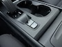 Volvo XC40 T2 130PK Business Pro | Stoel/stuurverwarming + stoelverwarming achter | Achteruitrijcamera | Parkeersensoren voor | Climate control | Applecarplay/ android auto |