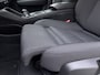 Volvo XC40 T2 130PK Business Pro | Stoel/stuurverwarming + stoelverwarming achter | Achteruitrijcamera | Parkeersensoren voor | Climate control | Applecarplay/ android auto |