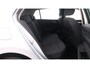 Volkswagen Golf 1.0 eTSI Life DSG Navigatie, achteruitrijcamera