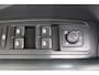 Volkswagen T-Roc 1.0 TSI Style | Airco | Navigatie | Trekhaak | PDC