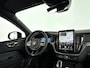 Volvo XC60 T6 Plug-in hybrid AWD Plus Black Edition | Panoramadak | 360° camera | Harman Kardon | Head-up display | Stoel- en stuurverwarming | Trekhaak