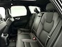 Volvo XC60 T6 Plug-in hybrid AWD Plus Black Edition | Panoramadak | 360° camera | Harman Kardon | Head-up display | Stoel- en stuurverwarming | Trekhaak