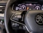Skoda Kamiq 1.0 TSI Style 110pk / Elektrisch verstelbare stoelen / Panoramadak / Trekhaak / Dodehoek detectie / Achteruitrijcamera / Navigatie / Apple carplay /
