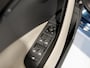 Skoda Kamiq 1.0 TSI Style 110pk / Elektrisch verstelbare stoelen / Panoramadak / Trekhaak / Dodehoek detectie / Achteruitrijcamera / Navigatie / Apple carplay /