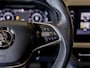 Skoda Kamiq 1.0 TSI Style 110pk / Elektrisch verstelbare stoelen / Panoramadak / Trekhaak / Dodehoek detectie / Achteruitrijcamera / Navigatie / Apple carplay /