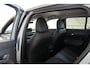 Jeep Avenger Summit 54 kWh | Tot 8 Jaar Garantie | SOH 99% | Warmtepomp | Navigatie | Stoelverwarming | Voorruit Verwarming | Elektrische Achterklep |