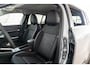 Jeep Avenger Summit 54 kWh | Tot 8 Jaar Garantie | SOH 99% | Warmtepomp | Navigatie | Stoelverwarming | Voorruit Verwarming | Elektrische Achterklep |