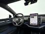 Volvo EX30 P5 Long Range Plus Black Edition Europa 69 kWh | Parkeercamera | Harman Kardon | Stoel- en stuurverwarming | Elektrische stoelen
