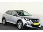 Peugeot 2008 1.2 PureTech Active / CarPlay / Panorama / Camera