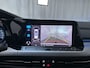 Volkswagen Golf 1.5 TSI Life Business Camera Sfeerverlichting DAB+ App-Connect Trekhaak
