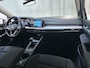 Volkswagen Golf 1.5 TSI Life Business Camera Sfeerverlichting DAB+ App-Connect Trekhaak