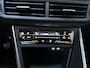 Volkswagen Polo 1.0 TSI Life Business Virtual Cockpit Stoelverwarming Parkeersensoren DAB+ App-Connect