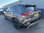 Toyota RAV4 2.5 Hybrid AWD Bi-Tone JBL / Camera rondom / stuur en stoelverwarming / trekhaak / Super mooie RAV4 met 1650 trekgewicht!