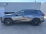 Toyota RAV4 2.5 Hybrid AWD Bi-Tone JBL / Camera rondom / stuur en stoelverwarming / trekhaak / Super mooie RAV4 met 1650 trekgewicht!