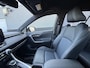 Toyota RAV4 2.5 Hybrid AWD Bi-Tone JBL / Camera rondom / stuur en stoelverwarming / trekhaak / Super mooie RAV4 met 1650 trekgewicht!