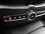 Volvo XC60 2.0 T6 Plug-in hybrid AWD Essential Bright | Panoramadak | Navigatie | Parkeercamera | Leder | Elektr. Achterklep |
