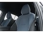 Volvo EX30 P3 Plus Europa | Google | Adaptieve Cruise Control | Keyless | Stoel-/Stuurverwarming | DAB | Draadloos Opladen Telefoon | Elek. Stoelen | Camera | LED Koplampen | Sfeerverlichting | Dodehoekdetectie | Park Assist | 18" LM