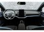 Volvo EX30 P3 Plus Europa | Google | Adaptieve Cruise Control | Keyless | Stoel-/Stuurverwarming | DAB | Draadloos Opladen Telefoon | Elek. Stoelen | Camera | LED Koplampen | Sfeerverlichting | Dodehoekdetectie | Park Assist |  18" LM