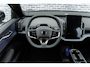 Volvo EX30 P3 Plus Europa | Google | Adaptieve Cruise Control | Keyless | Stoel-/Stuurverwarming | DAB | Draadloos Opladen Telefoon | Elek. Stoelen | Camera | LED Koplampen | Sfeerverlichting | Dodehoekdetectie | Park Assist |  18" LM