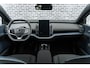 Volvo EX30 P3 Plus Europa | Google | Adaptieve Cruise Control | Keyless | Stoel-/Stuurverwarming | DAB | Draadloos Opladen Telefoon | Elek. Stoelen | Camera | LED Koplampen | Sfeerverlichting | Dodehoekdetectie | Park Assist | 18" LM