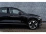 Volvo EX30 P3 Plus Europa | Google | Adaptieve Cruise Control | Keyless | Stoel-/Stuurverwarming | DAB | Draadloos Opladen Telefoon | Elek. Stoelen | Camera | LED Koplampen | Sfeerverlichting | Dodehoekdetectie | Park Assist | 18" LM