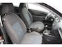 Ford Fiesta 1.4-16V Futura hatchback met airco met nieuwe APK bij aflevering