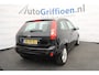 Ford Fiesta 1.4-16V Futura hatchback met airco met nieuwe APK bij aflevering