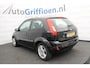 Ford Fiesta 1.4-16V Futura hatchback met airco met nieuwe APK bij aflevering
