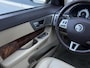 Jaguar XF 2.7D V6 Premium Luxury 1e Eigenaar - Leder - Camera - Dealer Onderhouden