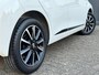 Toyota Aygo 1.0 VVT-i x-play Airco / Navi Dealer OH 5Drs