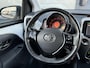 Toyota Aygo 1.0 VVT-i x-play Airco / Navi Dealer OH 5Drs