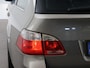 BMW 5-Serie Touring 530xi 258 PK V6 EXECUTIVE AUT. + 19 INCH BREEDSET | ORIG. NL | LEDER | XENON