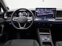 Volkswagen Tayron 1.5 eHybrid Life Edition 204 PK| Trekhaak | LED Matrix | Navigatie Groot | Stoelverwarming | Stuurwielverwarming | Head-Updisplay | Harman Kardon Audio | 18 Inch Velgen
