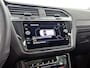 Volkswagen Tiguan 1.5 TSI R-Line Business+ | Navigatie | Stoelverwarming | Panorama dak | Cruise control | elektrische klep |