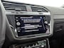 Volkswagen Tiguan 1.5 TSI R-Line Business+ | Navigatie | Stoelverwarming | Panorama dak | Cruise control | elektrische klep |