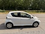 Toyota Aygo 1.0-12V Xcite White| 5 DEURS| SPORT VLG.|AIRCO KOUD|