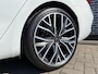 CUPRA Leon Sportstourer 1.4 e-Hybrid VZ Performance | Plug-in Hybrid (PHEV) | Achteruitrijcamera | Parkeersensoren | Beats Audio | Cruise Control Adaptief | Keyless Entry | Elektrische Achterklep | Stoelverwarming | Navigatie | Apple Carplay | Android Auto | Lichtmetalen Velgen 19 inch | Alarm